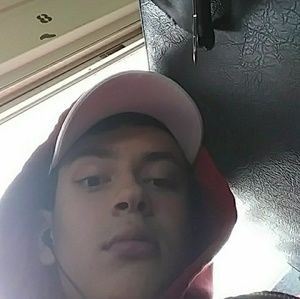 Meet your Posher, Camilo